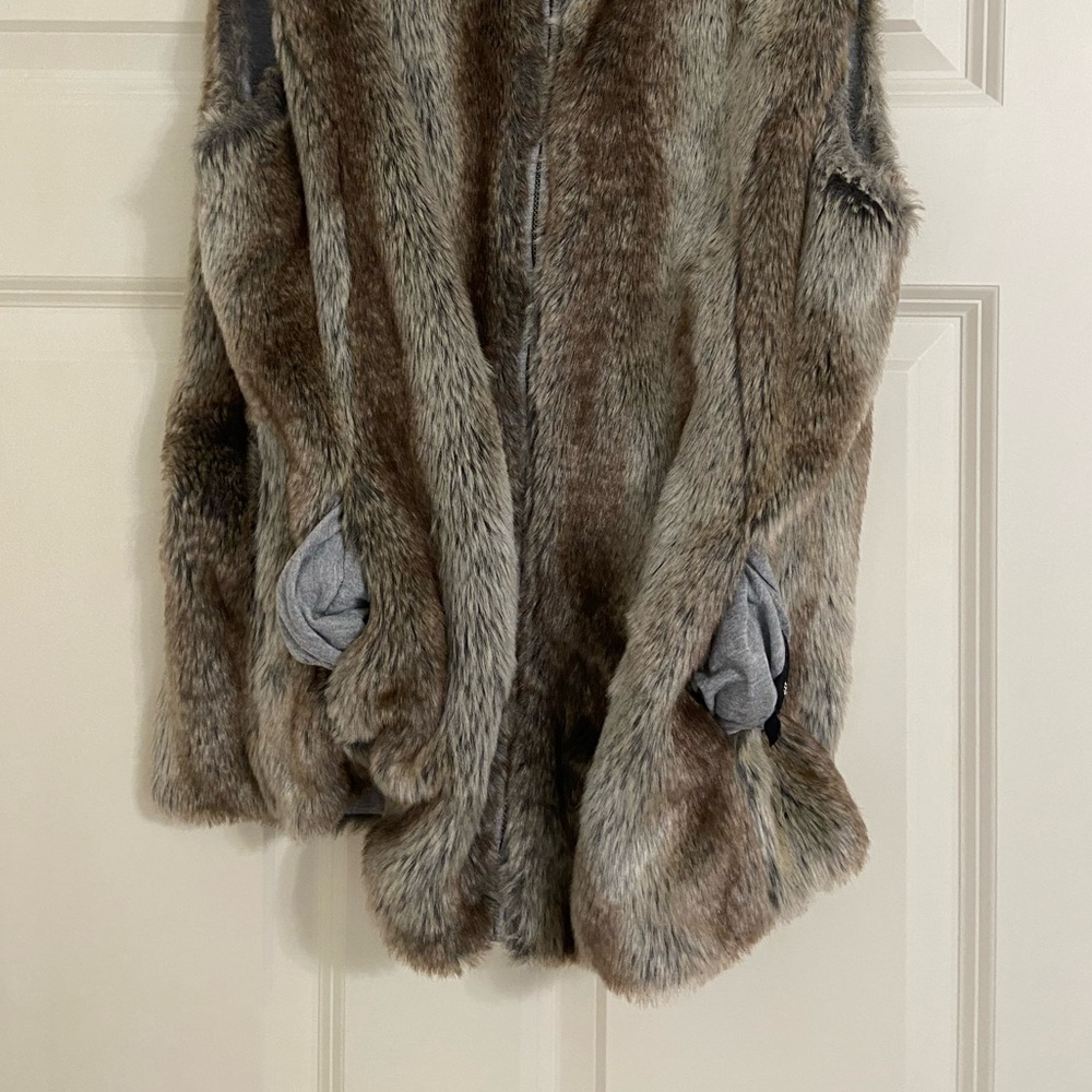 Express Convertible Utility Jacket With Faux Fur … - image 8